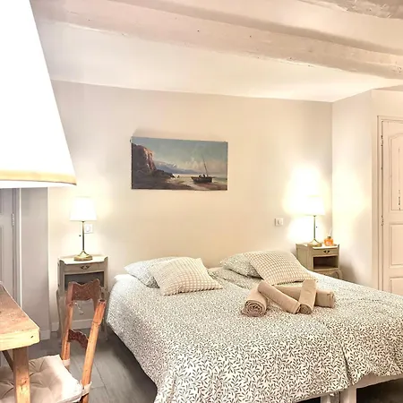 Le - Suquet - Cannes